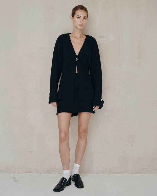 BLACK CARDIGAN A
