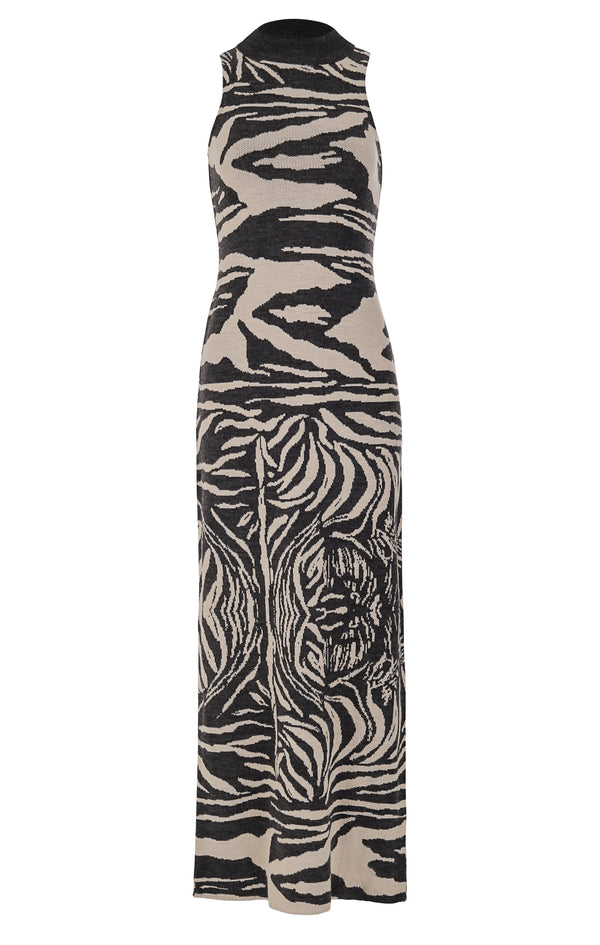 GREY DRESS C-PRINT
